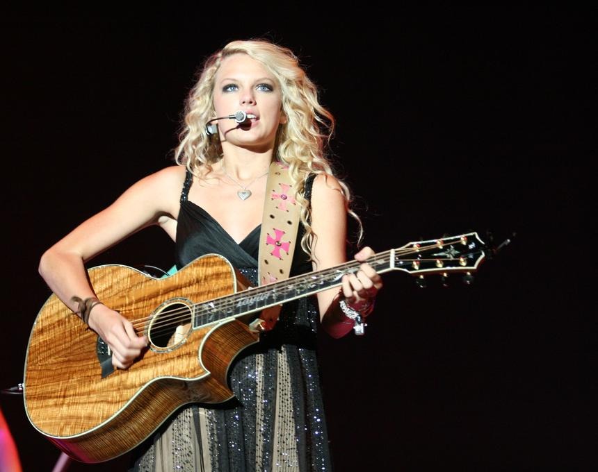 Austrian Teen Admits Plot to Attack Taylor Swift Concert
