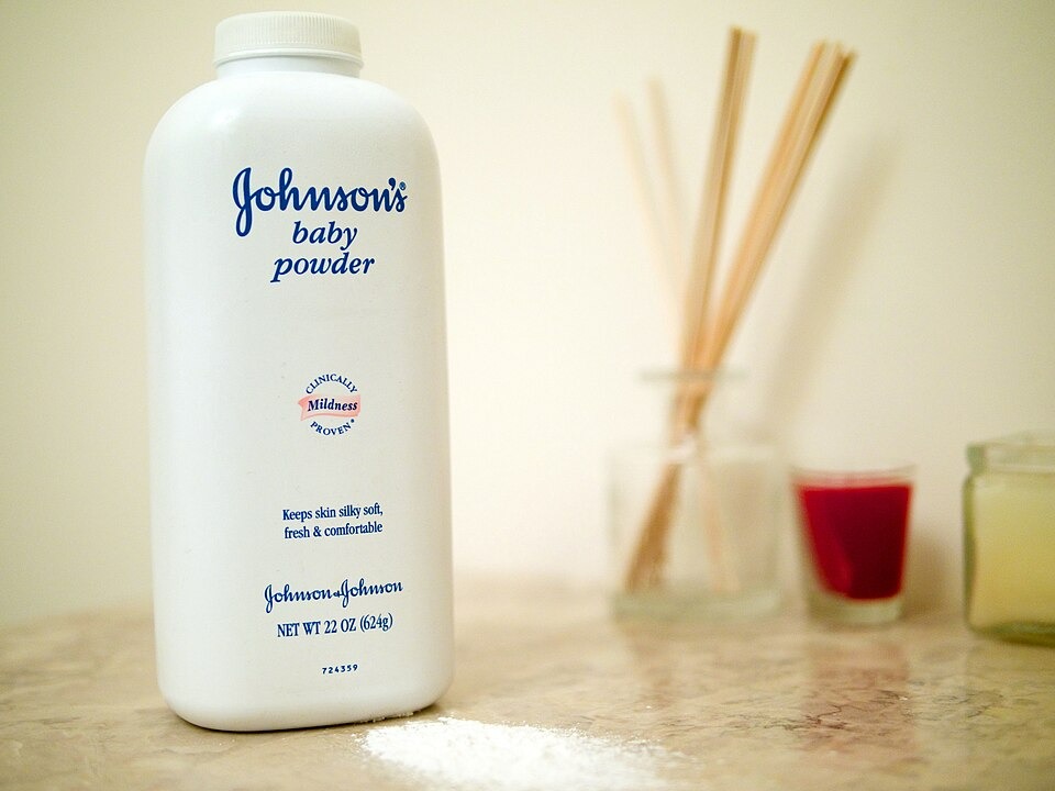 J&J Seeks $5.5 Billion Settlement in Talcum Powder Cancer Cases