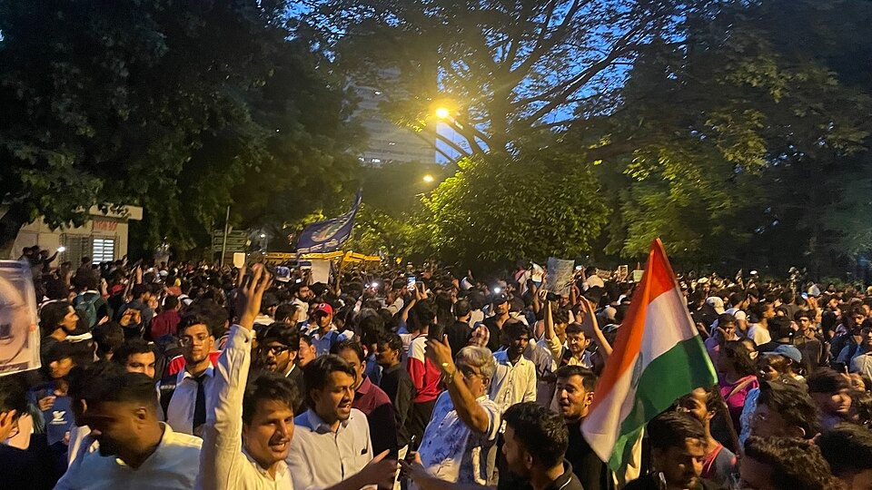 School Reform Activists Face Growing Opposition Across India