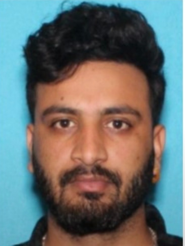 US court court issues arrest warrant against another Indian origin gangster 