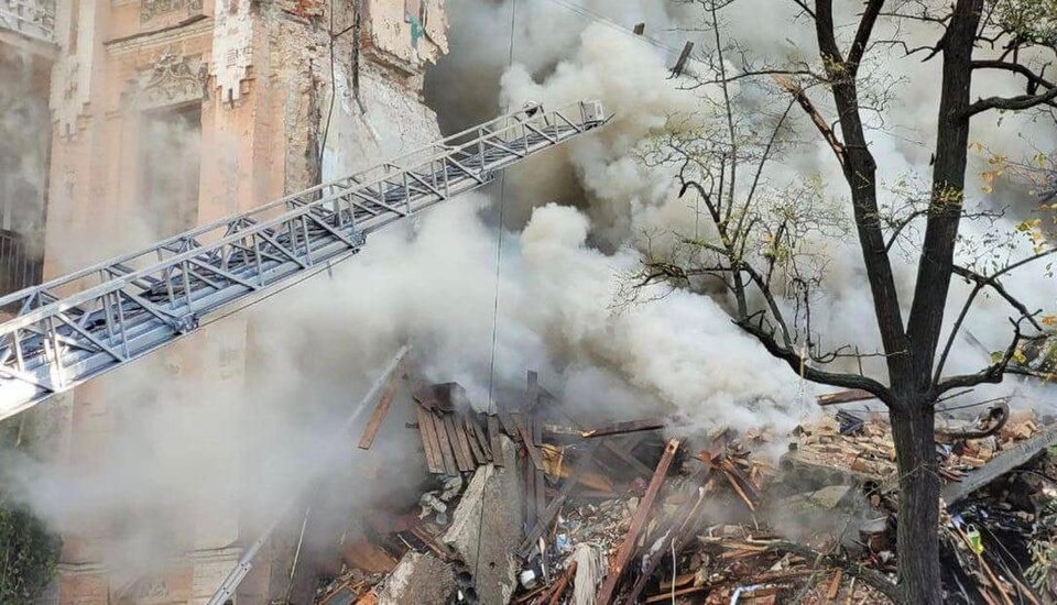 Massive Russian Missile and Drone Barrage Hits Kyiv and Across Ukraine