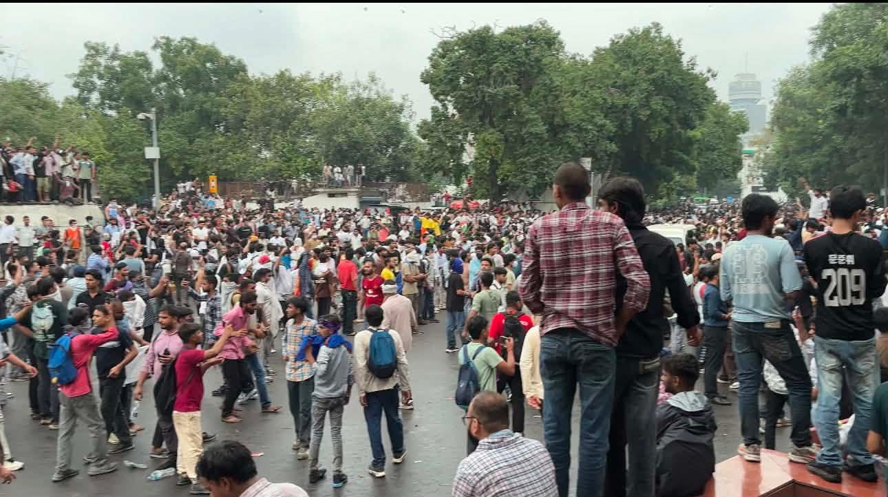 Delhi Metro Restrictions Extended for Fourth Day Amid CJP NEET Protest