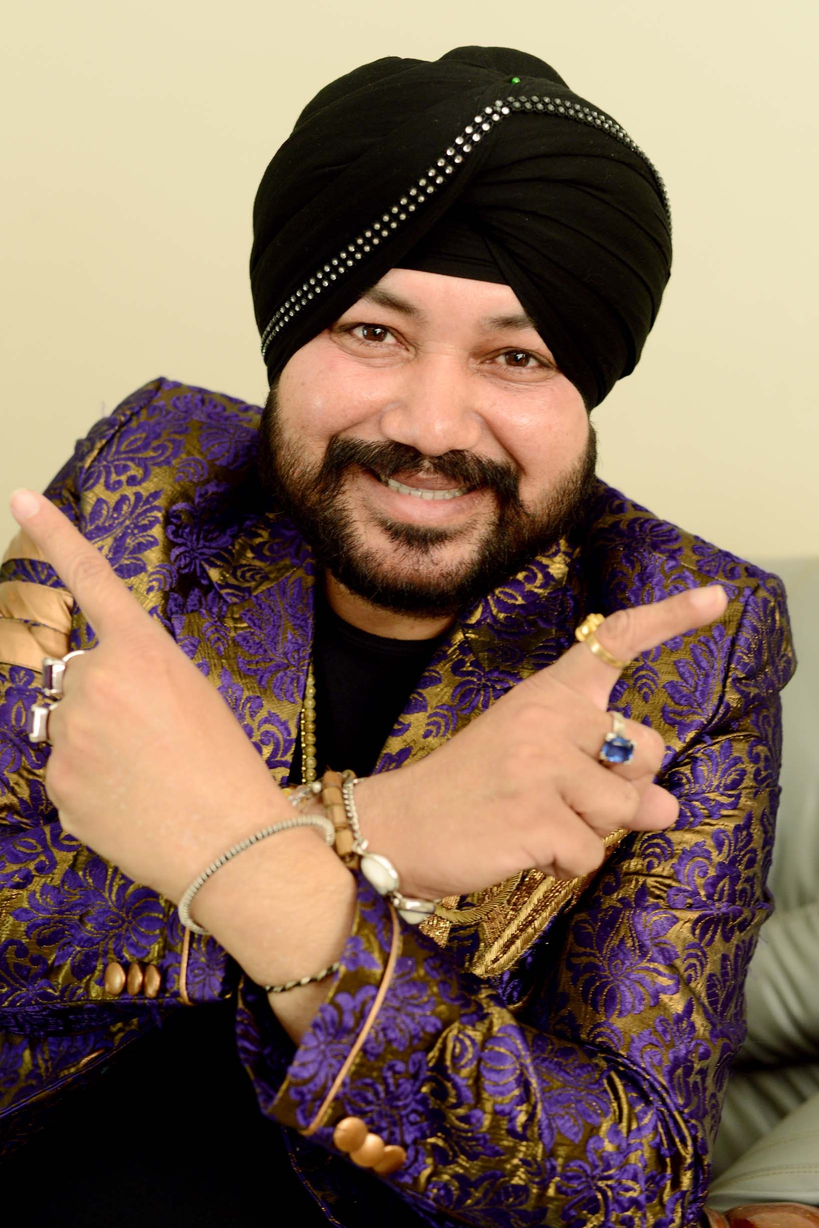 Uttarakhand minister accuses Punjabi singer Daler Mehandi of discrepancy during live performance