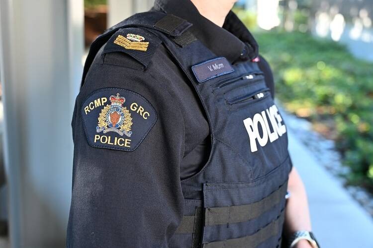 BC RCMP begins rollout of new navy-blue uniform shirts