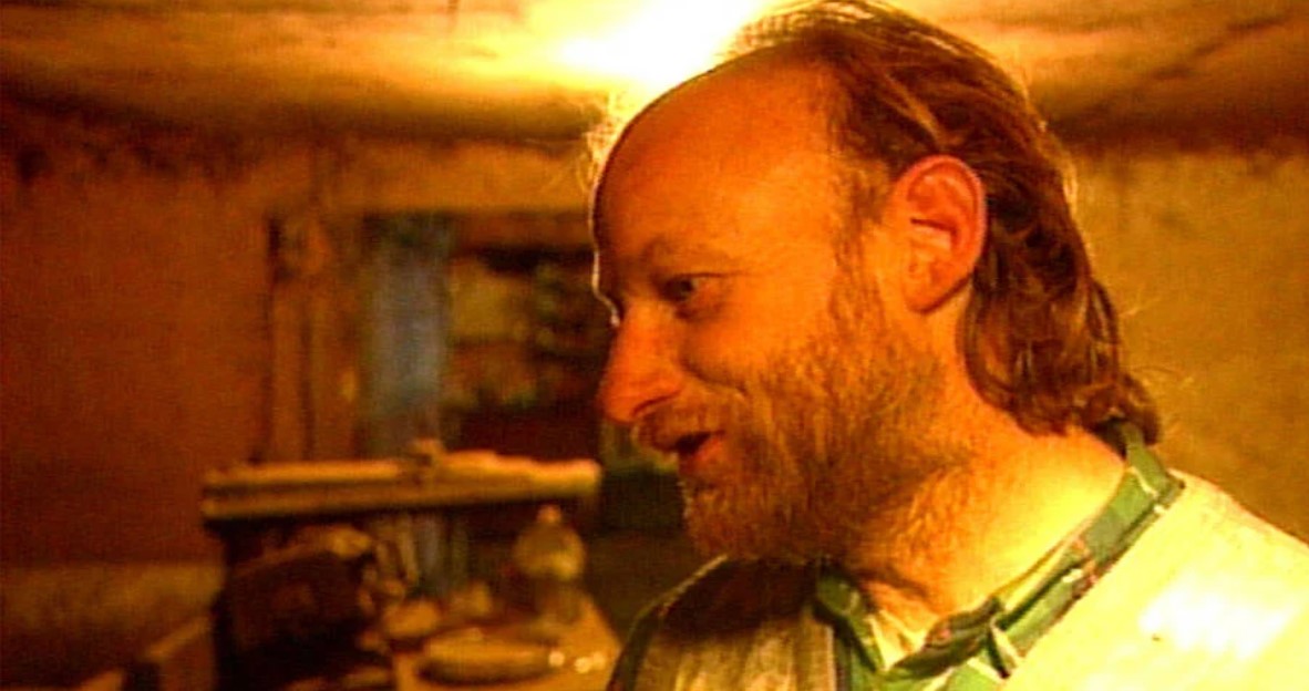 Serial Killer Robert Pickton on Life Support After Prison Attack: Police