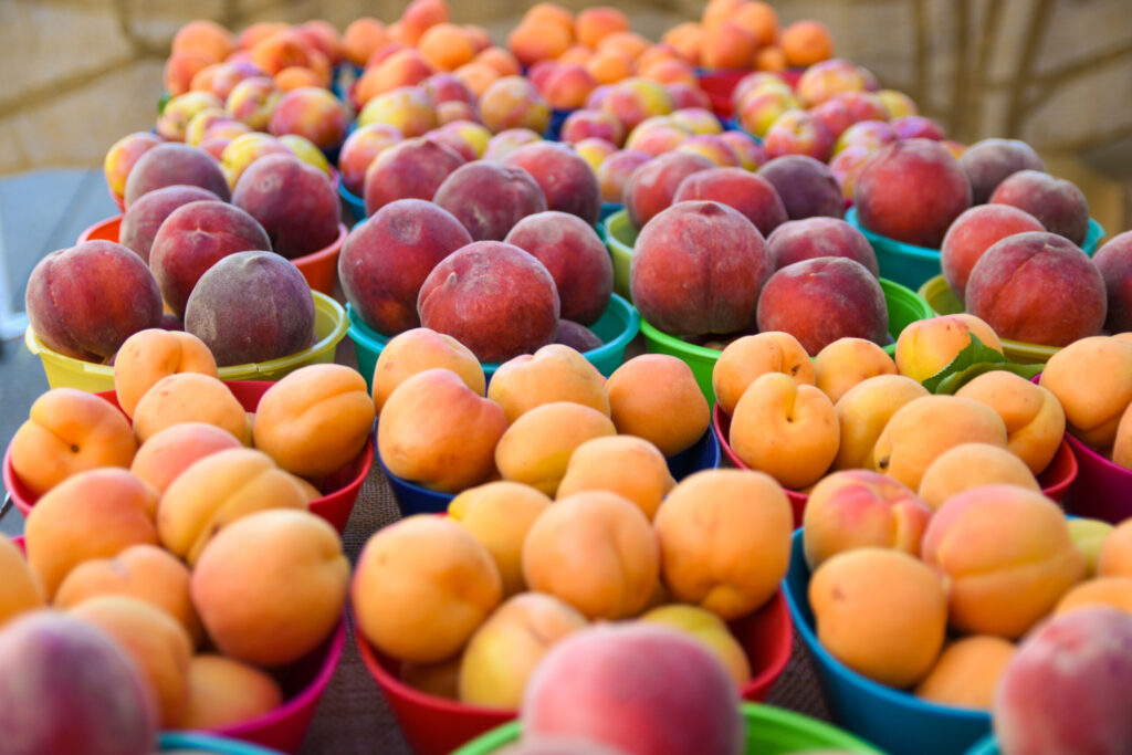 B.C. Grocery Store Faces Stone Fruit Shortage Due to Extreme Weather