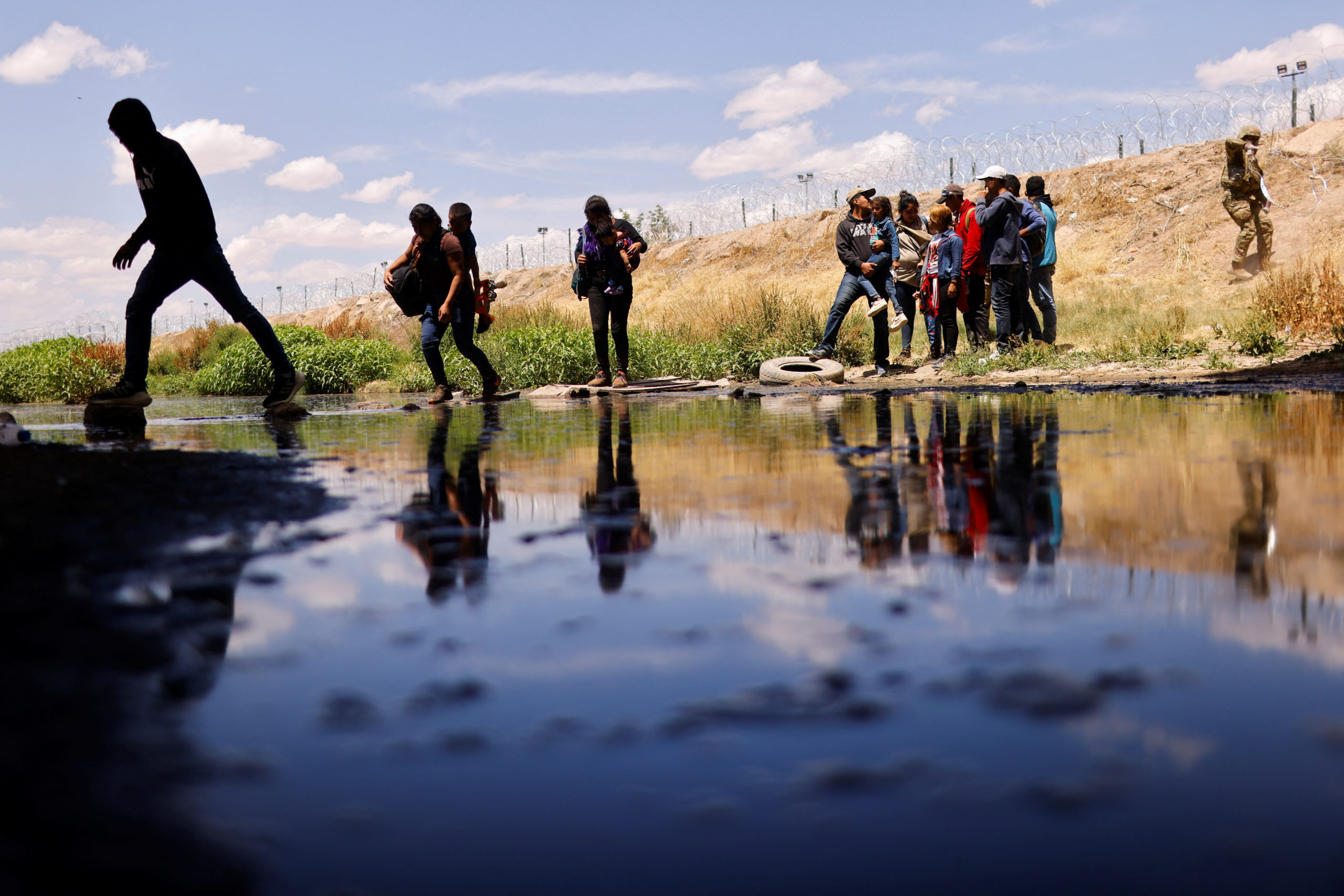 Rising Human Smuggling Activity Strains Canada-U.S. Border Patrols