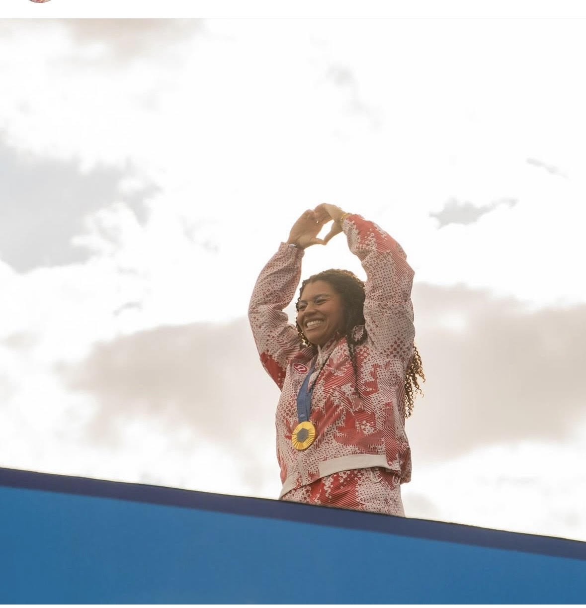 ਰਿਚਮੰਡ ਦੀ ਖਿਡਾਰੀ ਕੈਮ੍ਰਿਨ ਰੌਜਰਸ ਨੇ ਹੈਮਰ ਥ੍ਰੋਅ ਟਾਈਟਲ ਬਚਾਇਆ ਅਤੇ ਗੋਲਡ ਮੈਡਲ ਜਿੱਤ ਬੀਸੀ ਦਾ ਨਾਮ ਕੀਤਾ ਰੌਸ਼ਨ